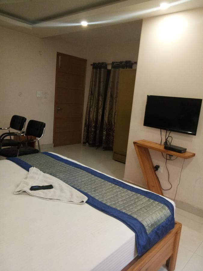 Airport Hotel Mahal 新德里 外观 照片
